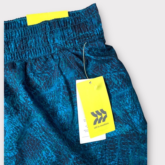 All in Motion Women’s Mid-Rise Running Short 3” Teal XXL NWT - Picture 9 of 9